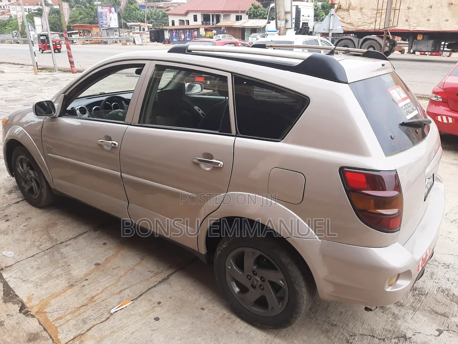 Pontiac Vibe 2006 Brown