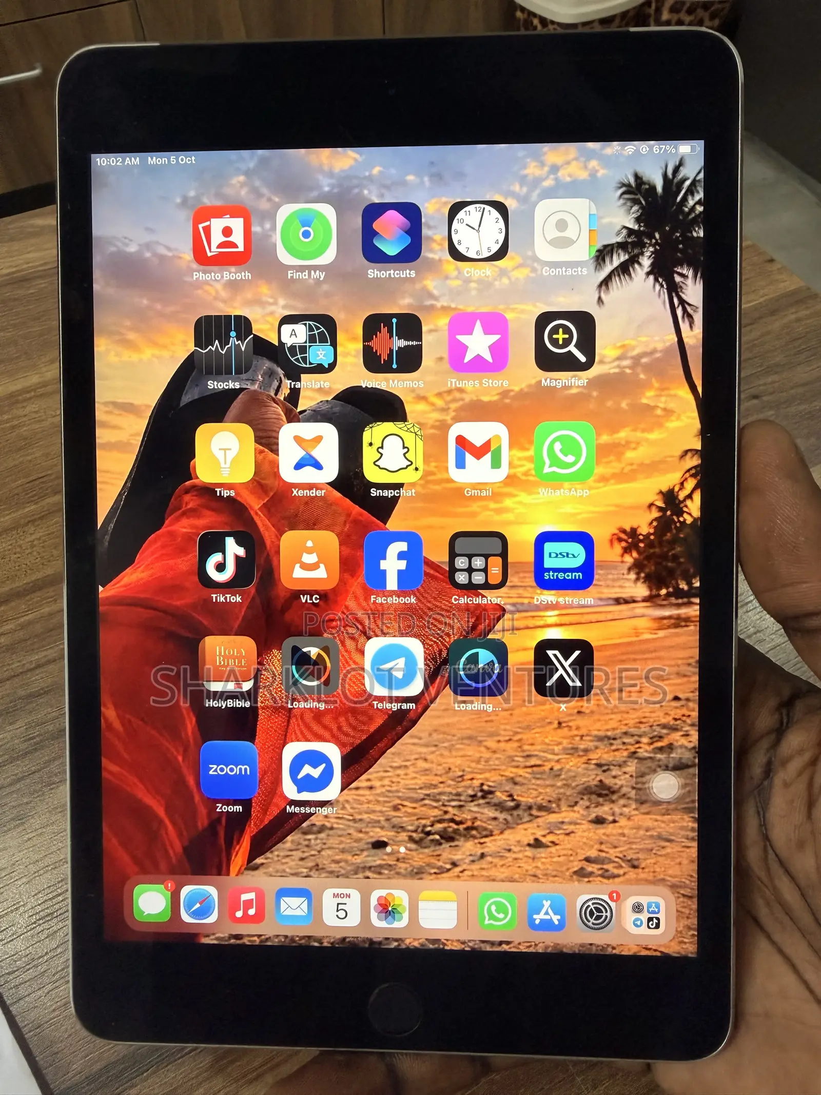 Apple iPad mini 4 64 GB Black