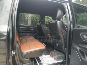 Dodge RAM 2019 Black