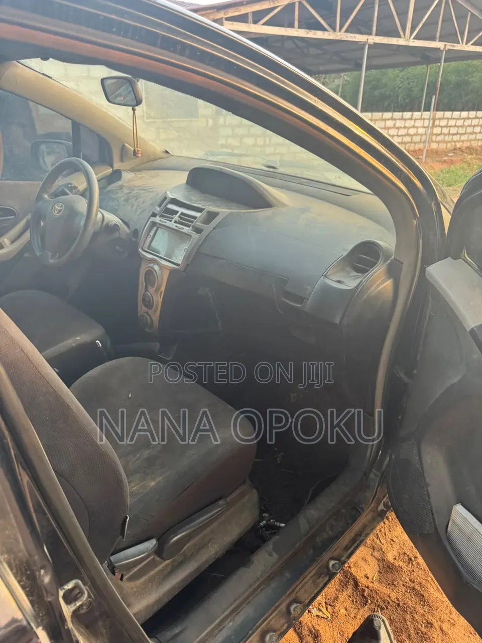 Toyota Vitz 2009 Black