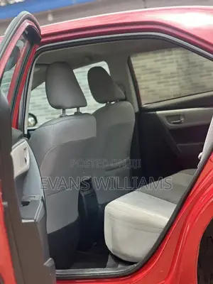 Toyota Corolla LE 4dr Sedan (1.8L 4cyl CVT) 2015 Red