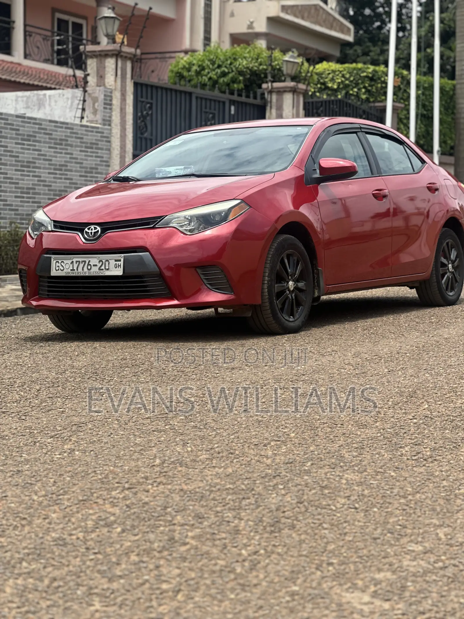 Toyota Corolla LE 4dr Sedan (1.8L 4cyl CVT) 2015 Red