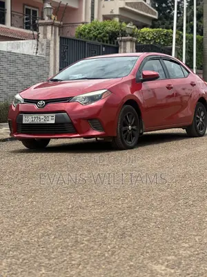 Toyota Corolla LE 4dr Sedan (1.8L 4cyl CVT) 2015 Red