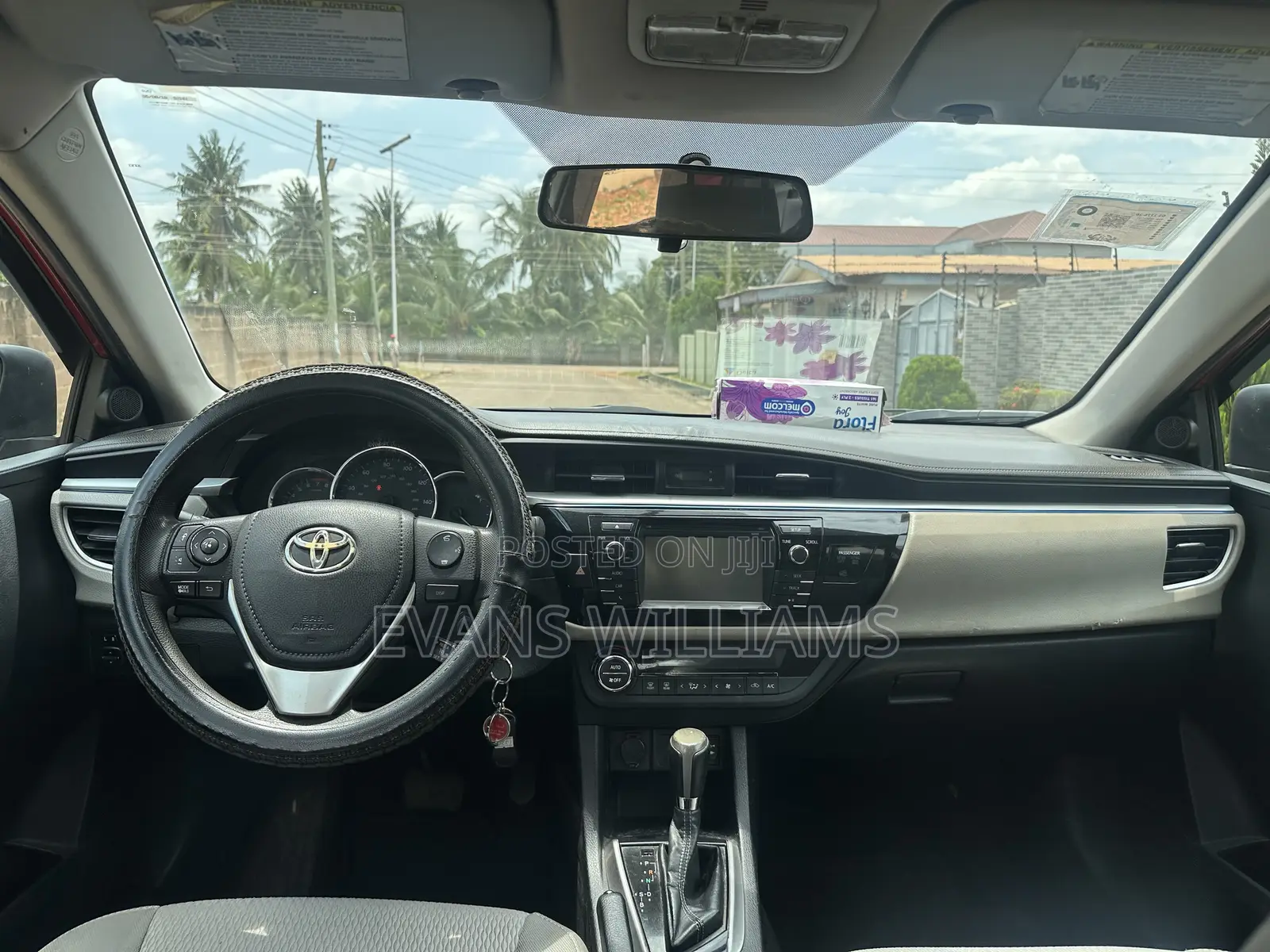 Toyota Corolla LE 4dr Sedan (1.8L 4cyl CVT) 2015 Red