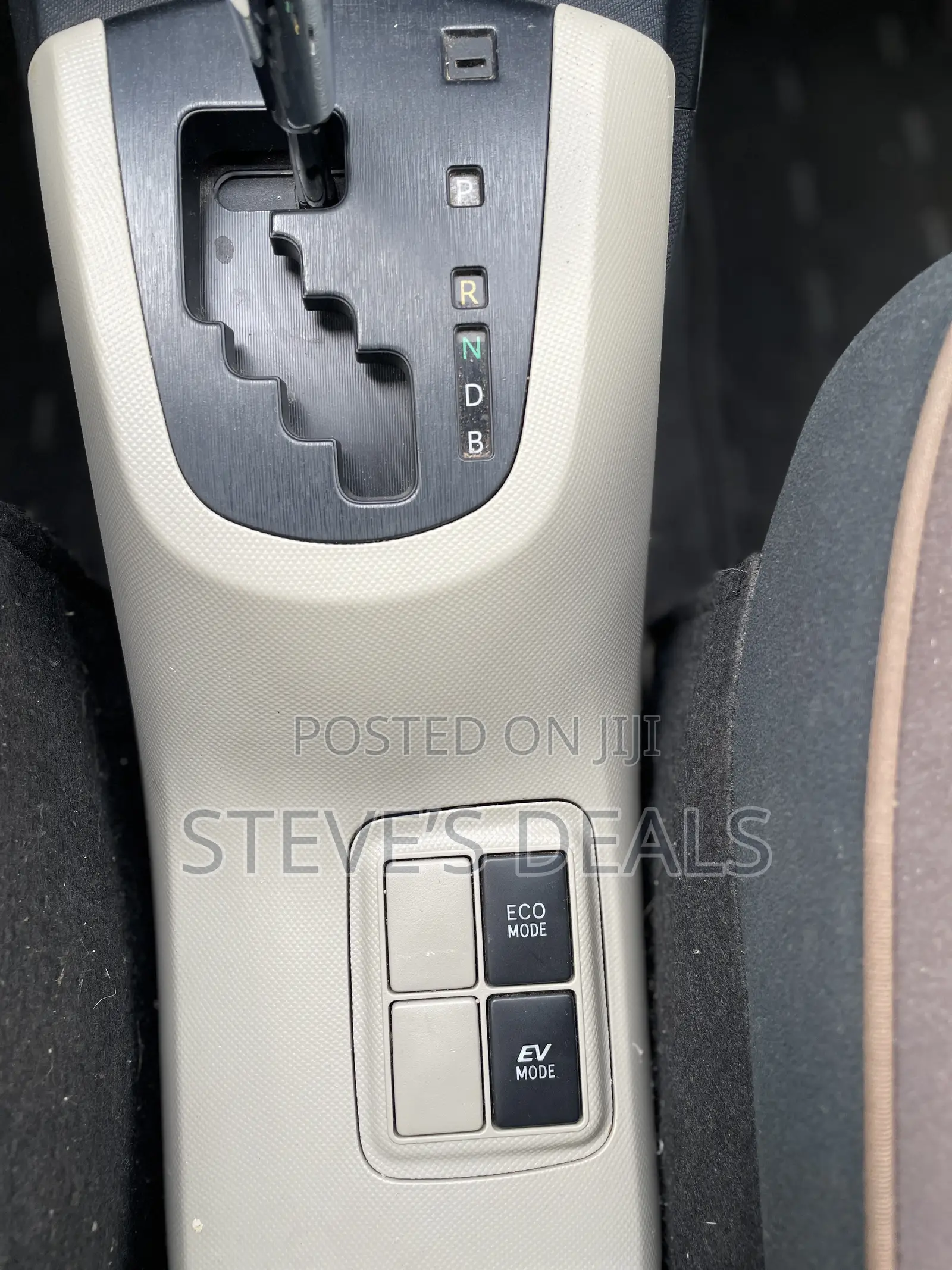 Toyota Aqua 2013 Blue