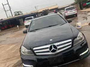 Mercedes-Benz C250 2013 Black