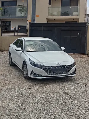 Hyundai Avante 2020 White