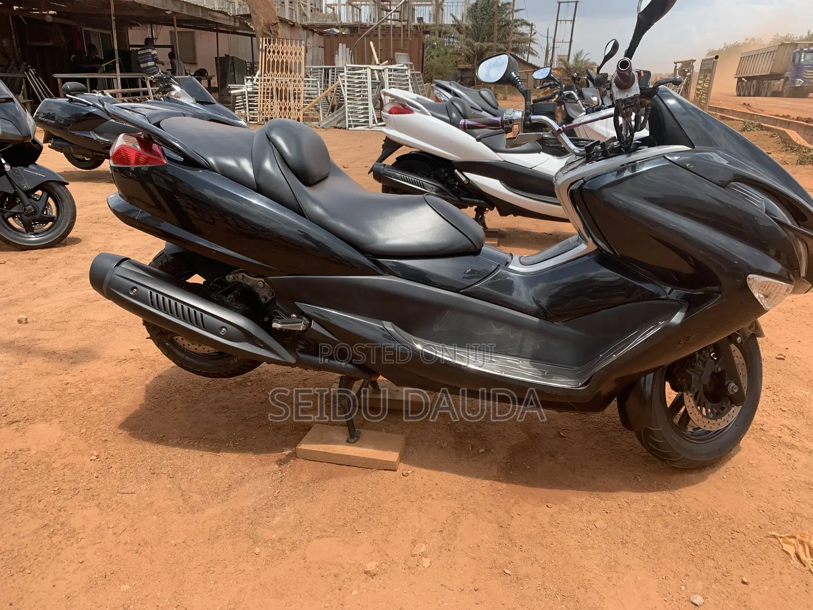 Yamaha Majesty 2021 Black