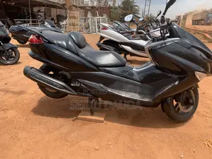 Yamaha Majesty 2021 Black
