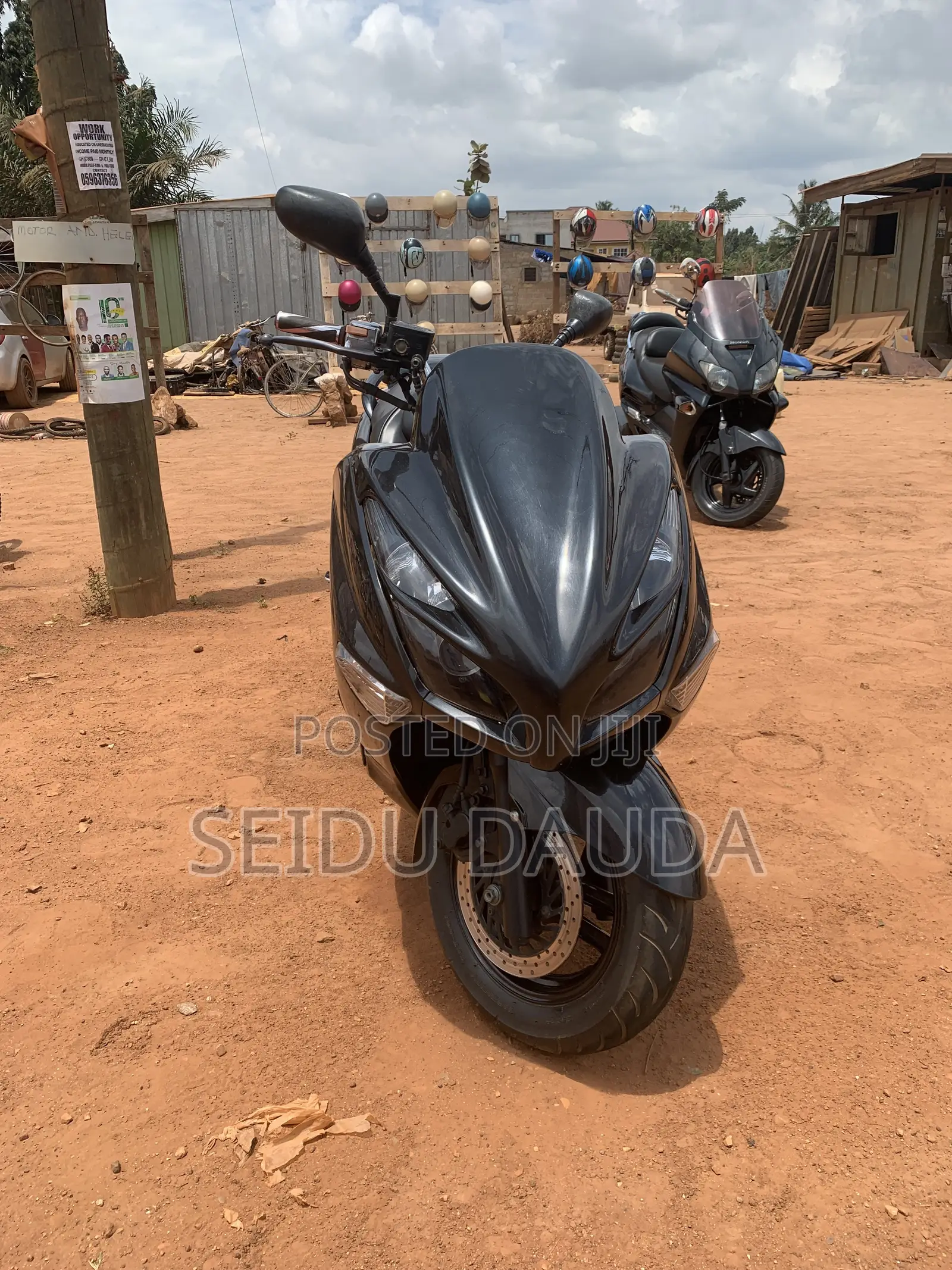 Yamaha Majesty 2021 Black