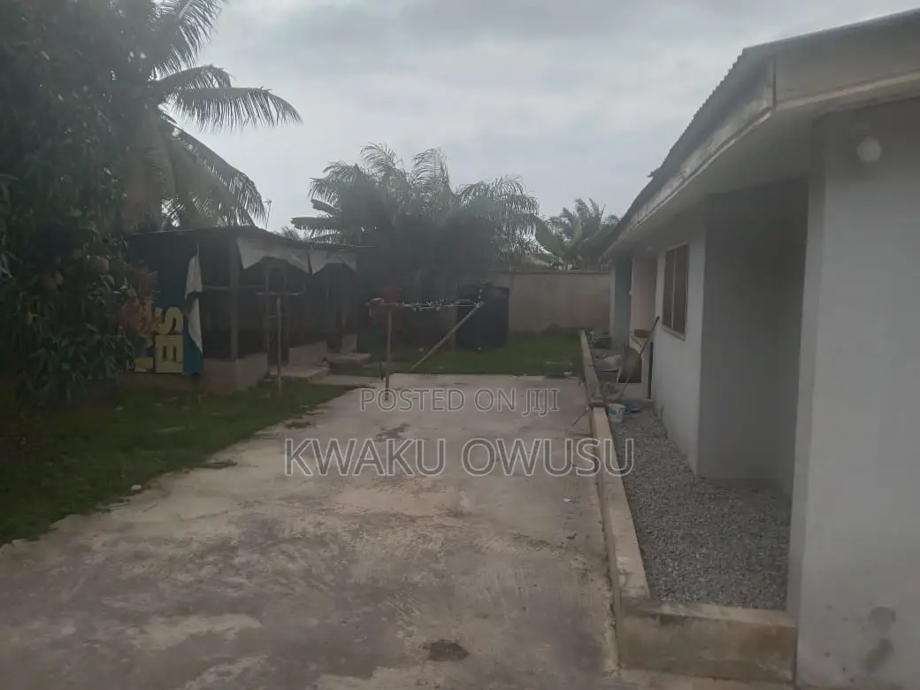 4bdrm House in Takoradi for sale
