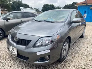 Toyota Corolla 2009 Gray