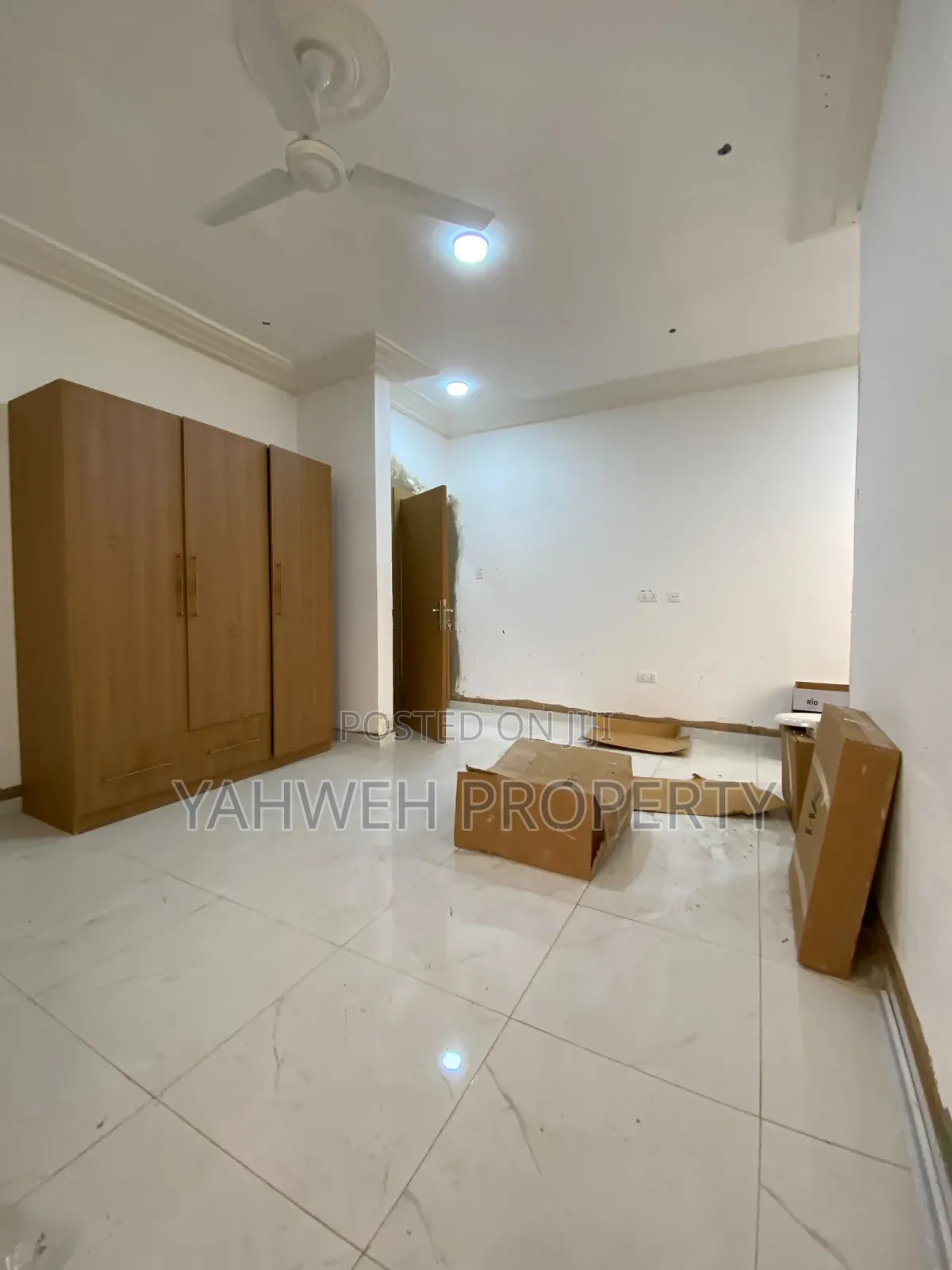 2bdrm Apartment in Batsonaa, Baatsona Total for rent