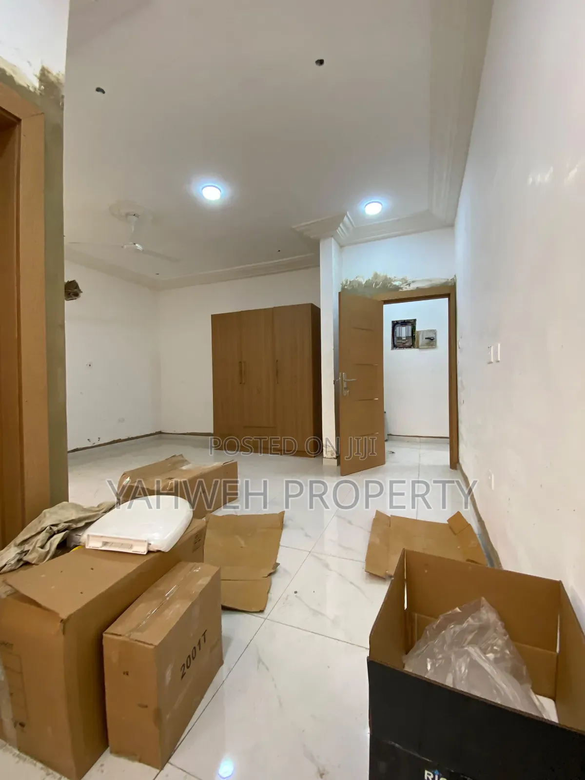 2bdrm Apartment in Batsonaa, Baatsona Total for rent