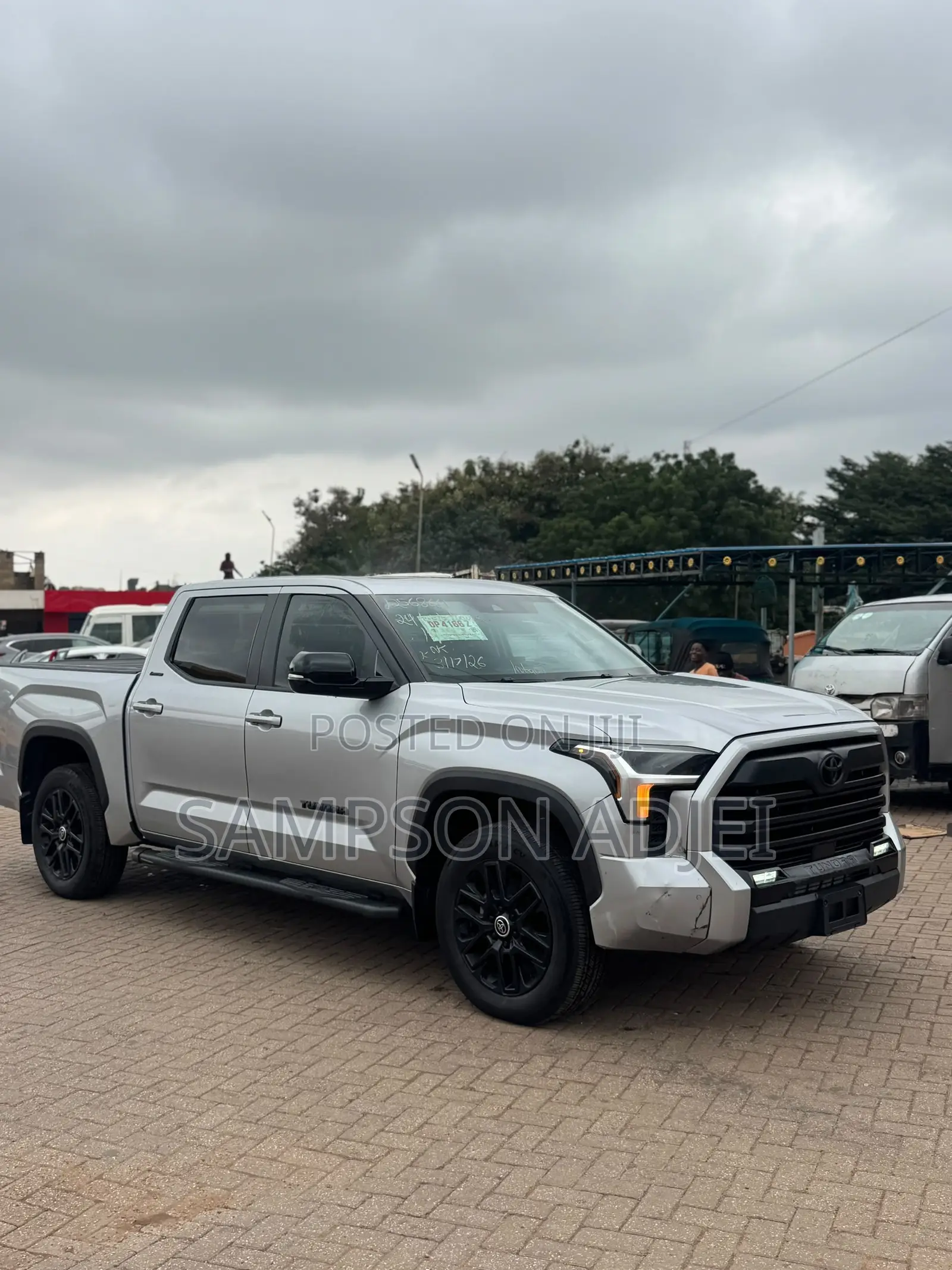 Toyota Tundra 2024 Silver