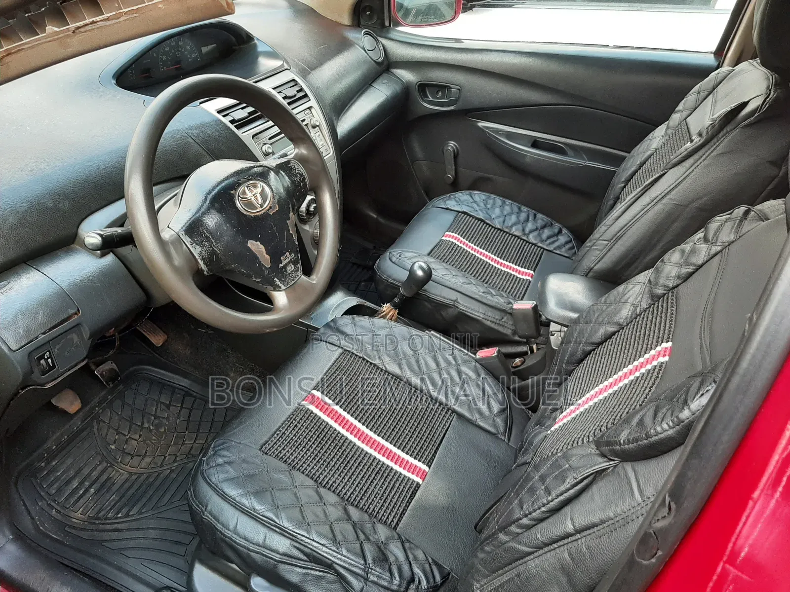 Toyota Yaris 1.3 2008 Red