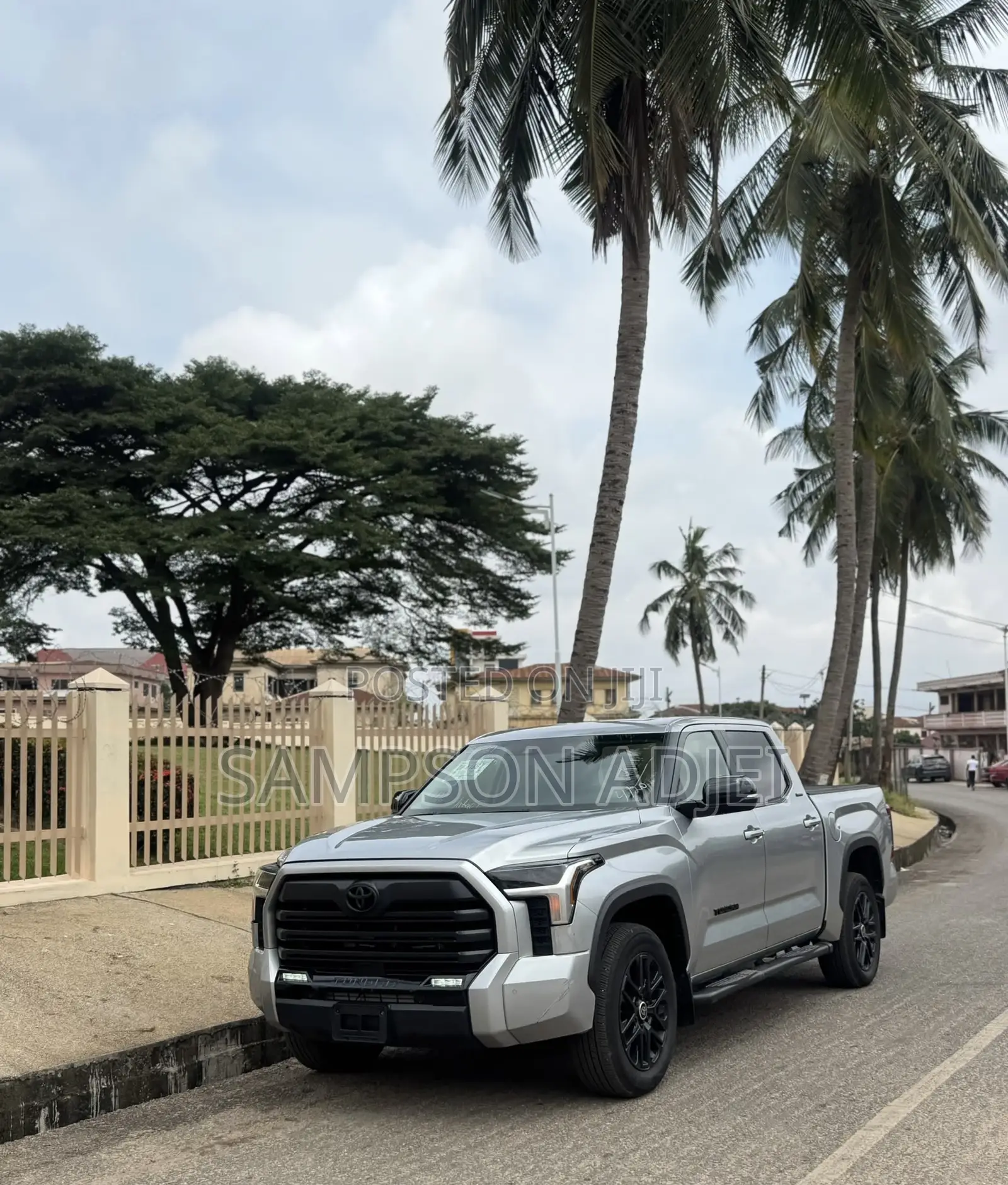 Toyota Tundra 2024 Silver