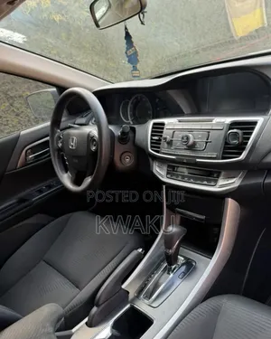 Honda Accord 2012 Silver