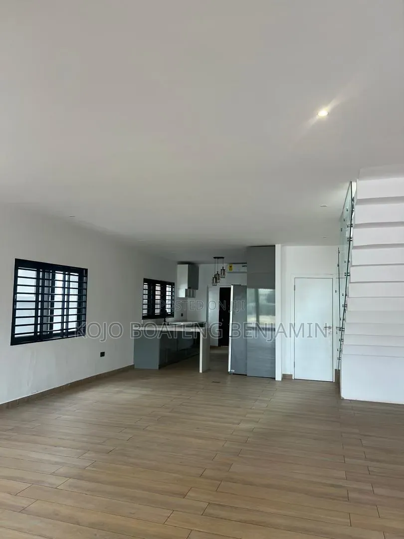 3bdrm House in Ghana Flag for rent