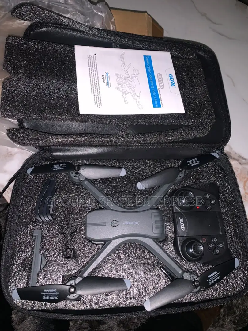 Professional Camera Drone – Foldable & Easy to Use