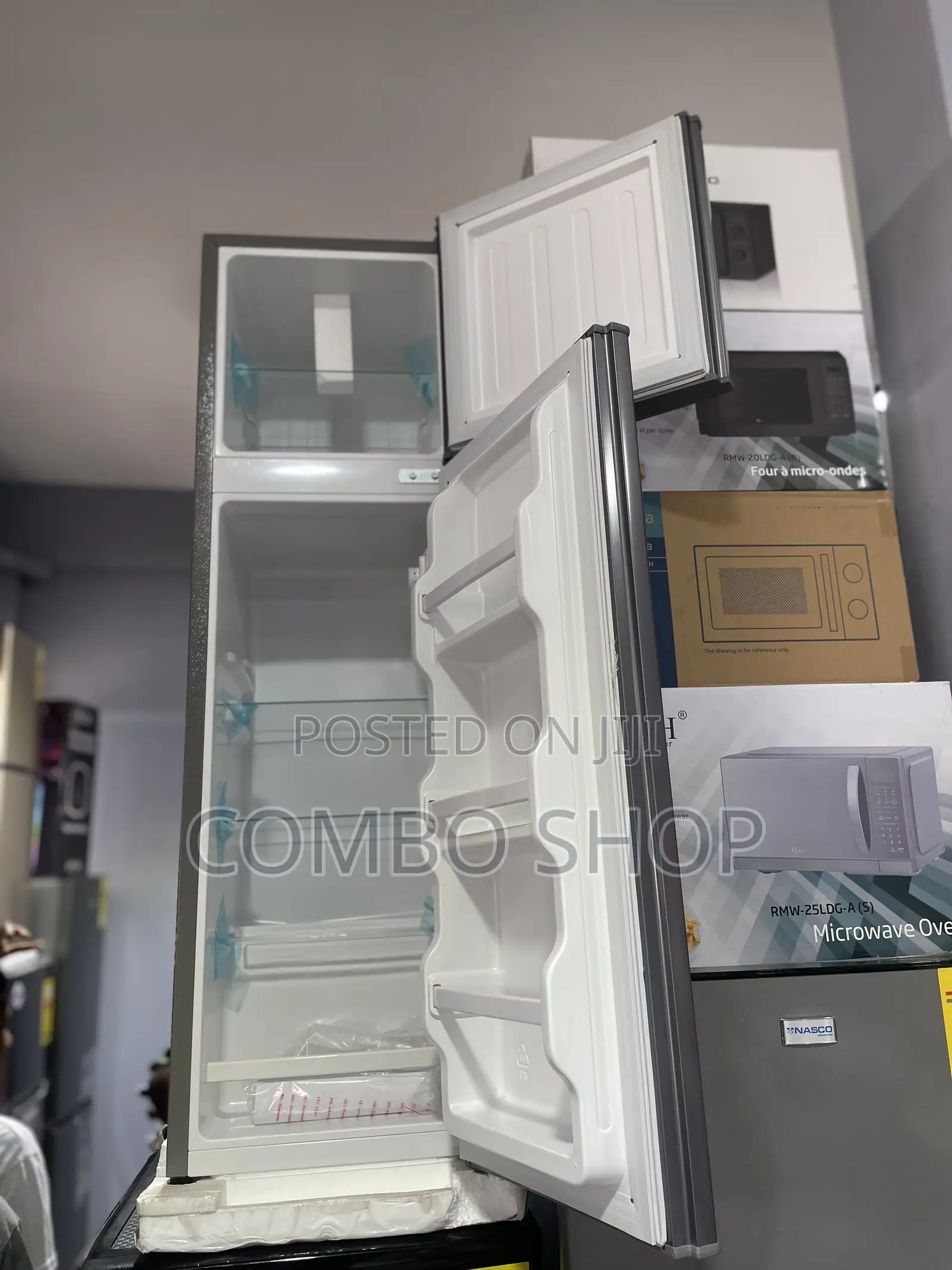 Nasco 92L Fridge Freezer