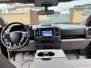 Ford F-150 XLT 4x4 SuperCab Styleside 6.5 ft. box 145 in. WB 2019 Blue