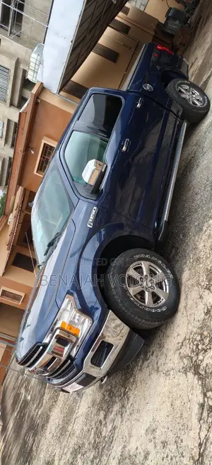 Ford F-150 XLT 4x4 SuperCab Styleside 6.5 ft. box 145 in. WB 2019 Blue