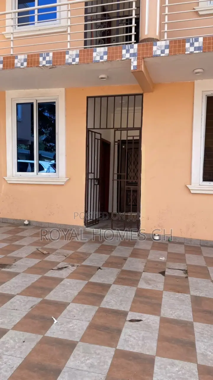 1bdrm Apartment in Royal Homes Gh, East Legon for rent