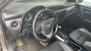 Toyota Corolla XSE (1.8L 4cyl 2A) 2019 Gray