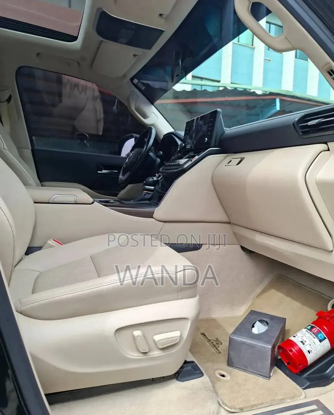Land Cruiser V8 for Rent