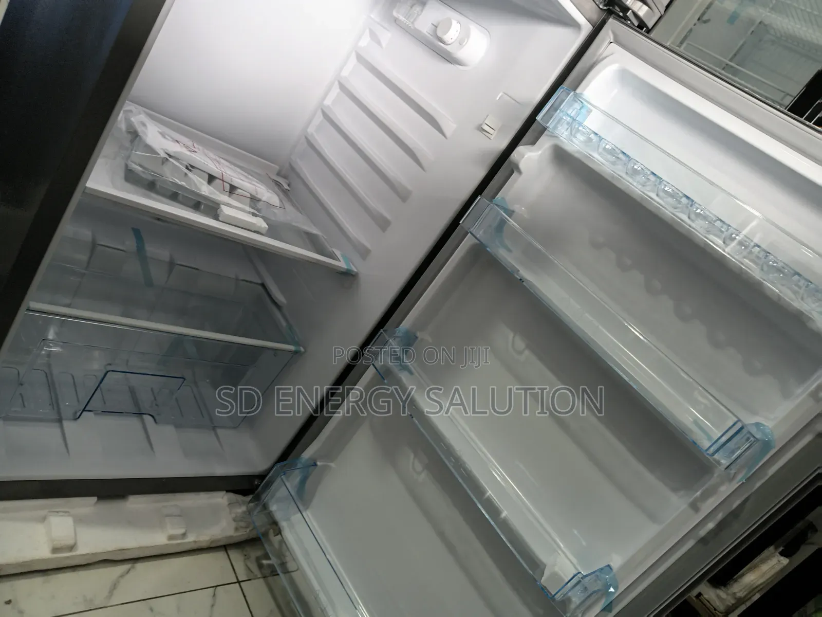 Stay Fresh H&A 250L Refrigerator