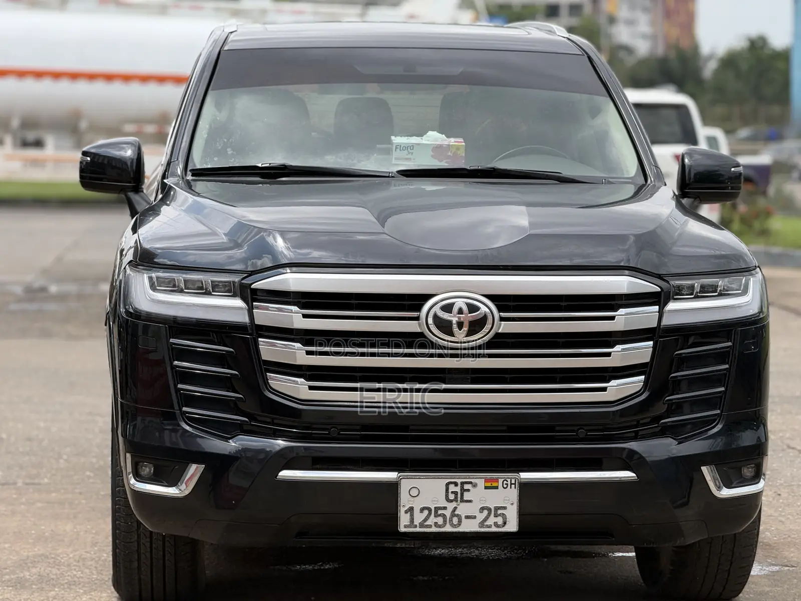 Toyota Land Cruiser 4.5 V8 GXR 2021 Black