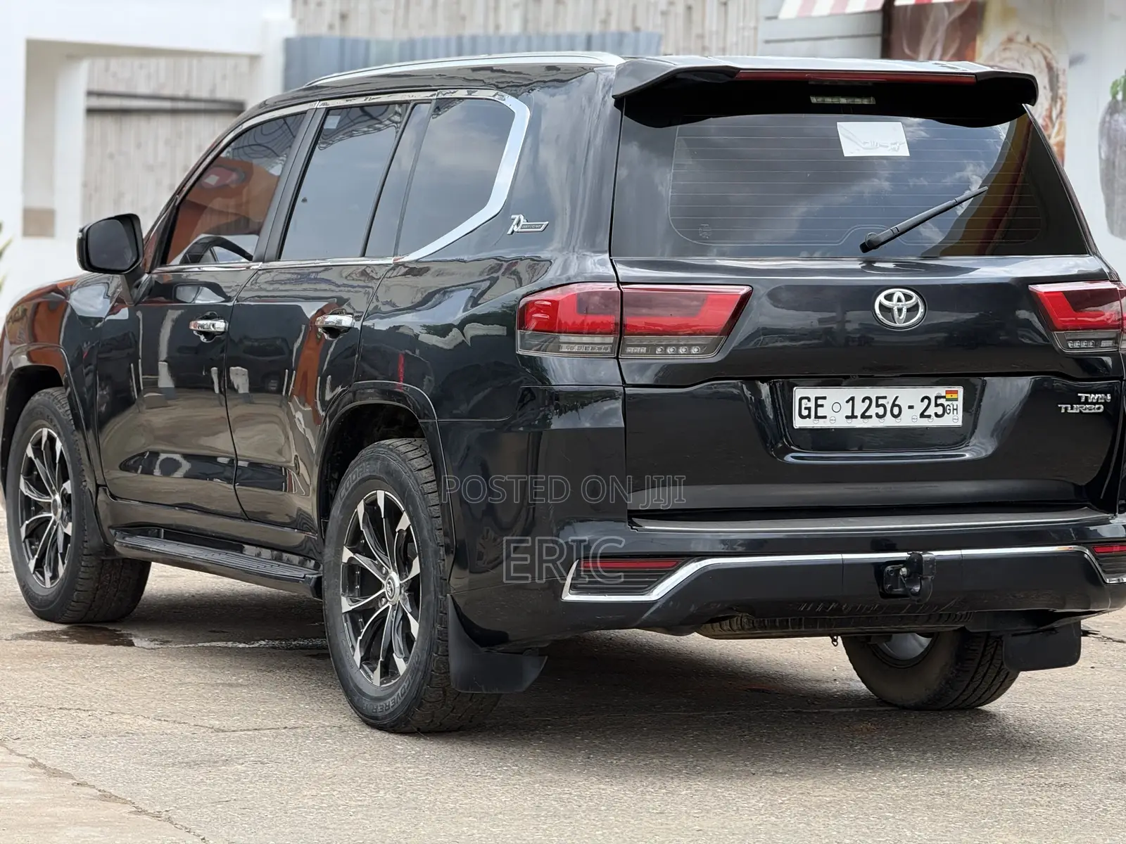 Toyota Land Cruiser 4.5 V8 GXR 2021 Black