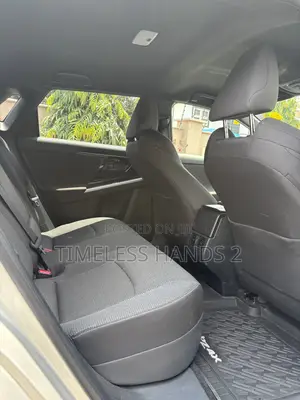 Toyota bZ4X XLE 2024 Silver