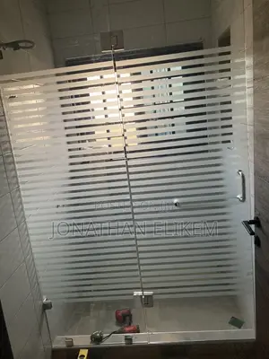 Glass Windows Serve