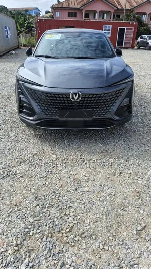 Changan UNI-T 1.5 FWD 2021 Gray
