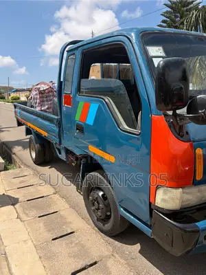 Kia Bongo Frontier 2.4L Diesel Truck
