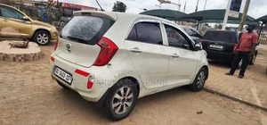 Kia Morning 2013 Off white