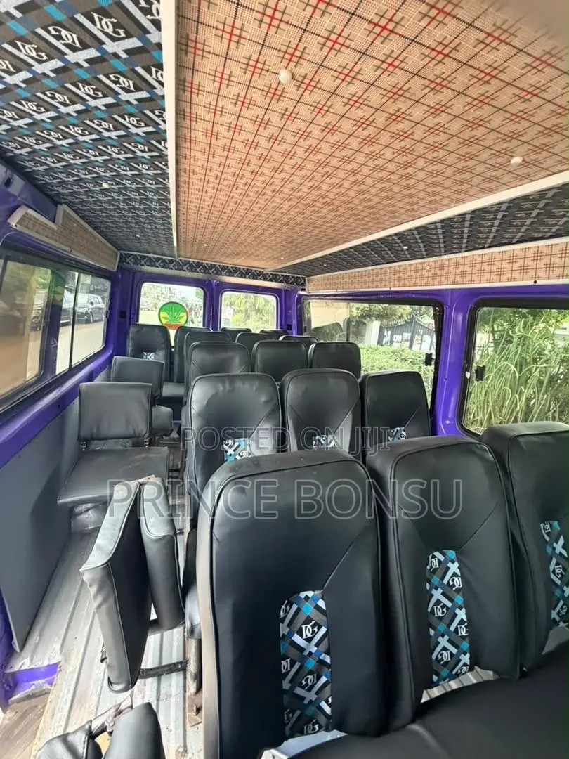 Mercedes-Benz Sprinter 2006 White