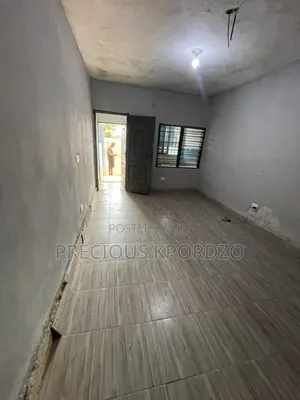 1bdrm Apartment in Adenta Ashiyie, Frafraha for rent