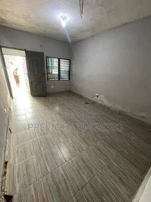 1bdrm Apartment in Adenta Ashiyie, Frafraha for rent