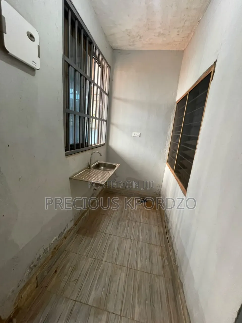 1bdrm Apartment in Adenta Ashiyie, Frafraha for rent