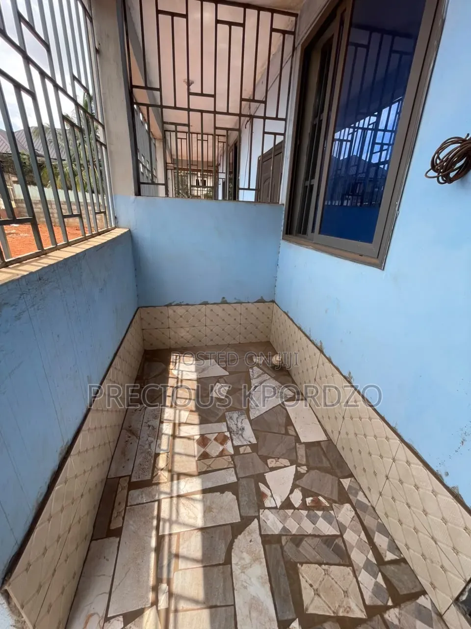 1bdrm Apartment in Adenta Ashiyie, Frafraha for rent