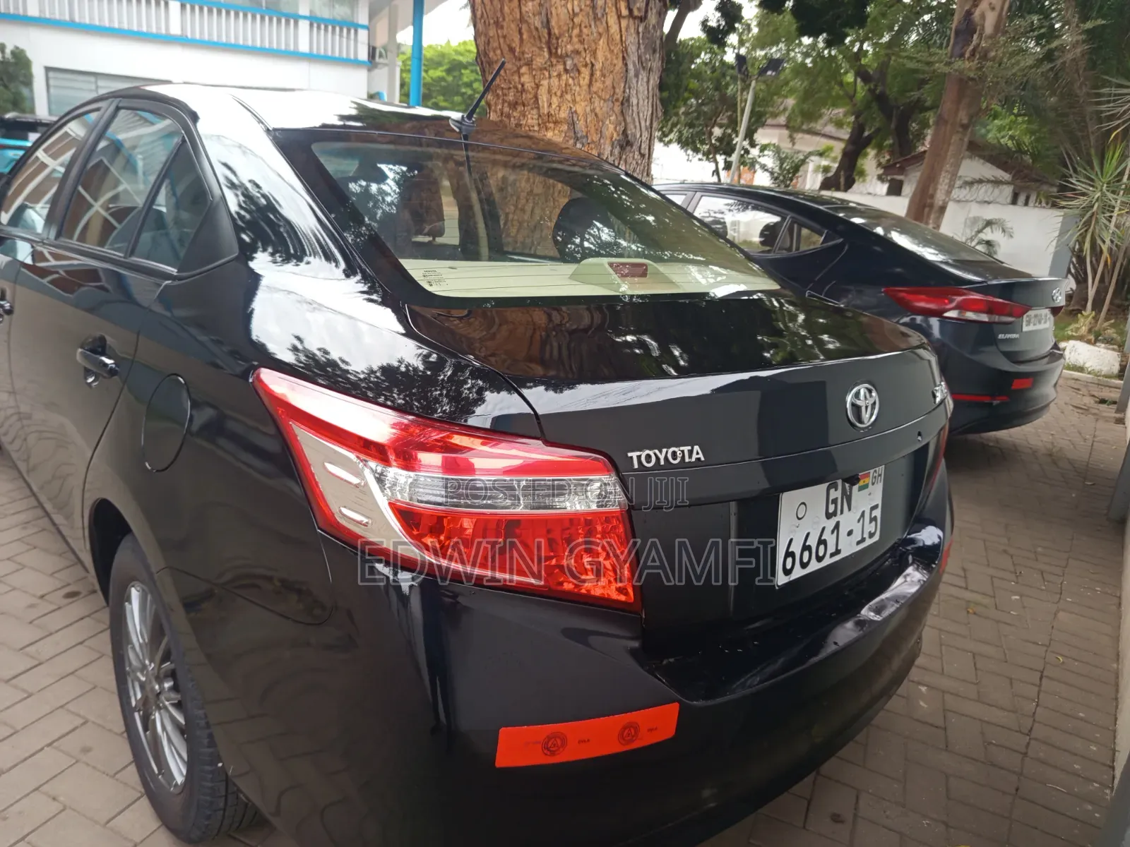 Toyota Yaris 2013 Black