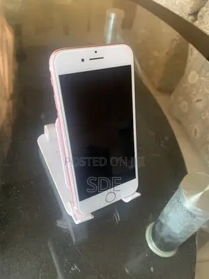 Apple iPhone 7 32 GB Purple