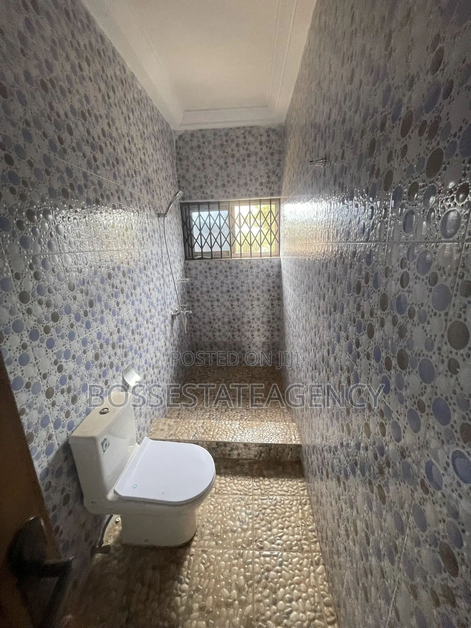 1bdrm Apartment in Boss Estate Agency, Sasaabi for rent
