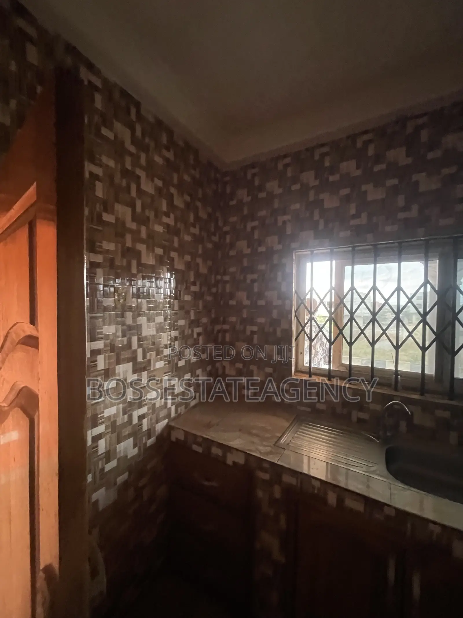1bdrm Apartment in Boss Estate Agency, Sasaabi for rent