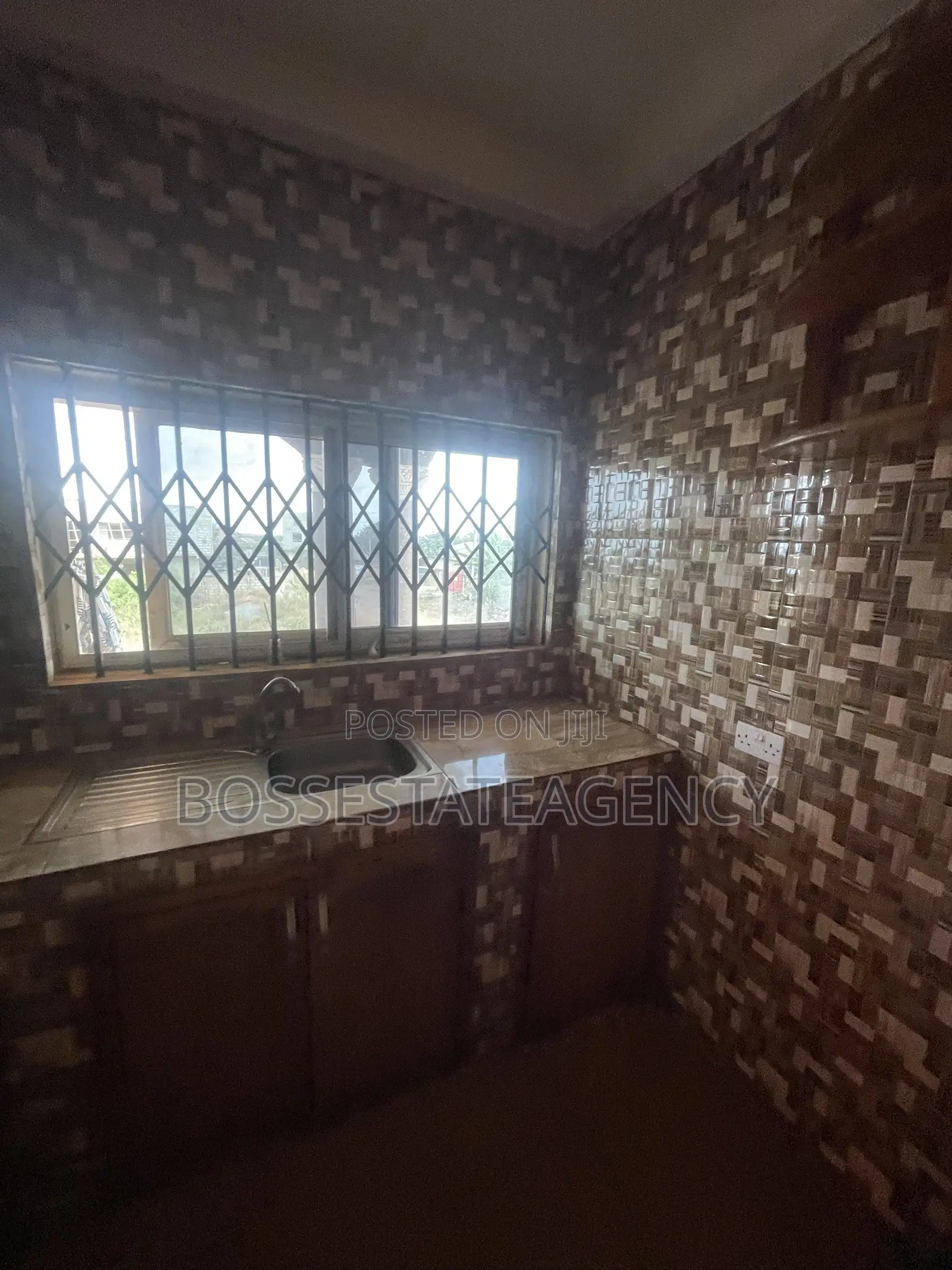 1bdrm Apartment in Boss Estate Agency, Sasaabi for rent