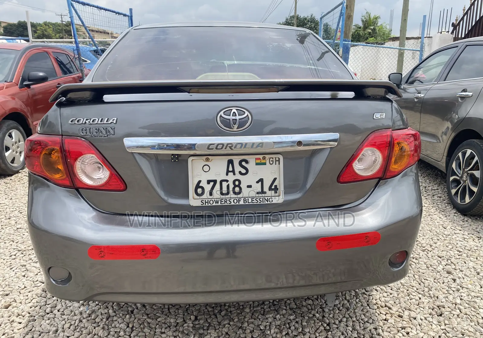 Toyota Corolla LE 4dr Sedan (1.8L 4cyl 4A) 2010 Gray