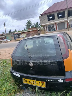 Opel Corsa 2004 Black